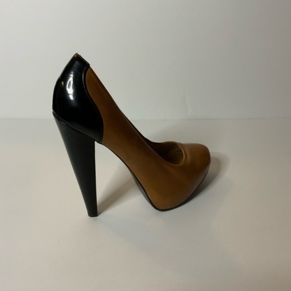 Cathy Jean Heels - Picture 2 of 10